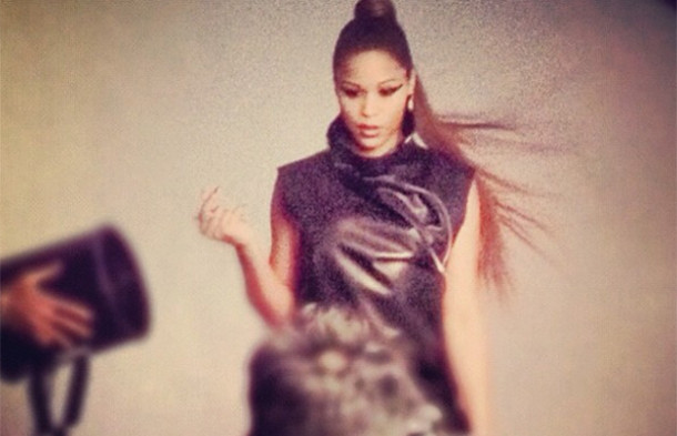 rapper-eve-lip-lock-photo-shoot