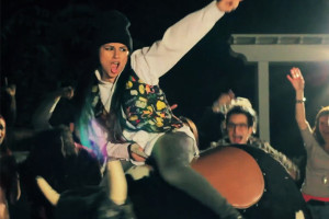 new-snow-tha-product-hola-2013